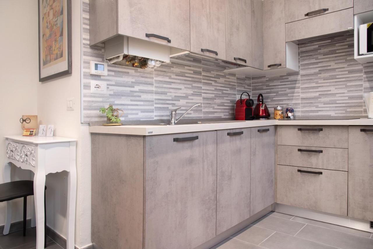 Efihouse Lago Maggiore Apartman Luino Kültér fotó